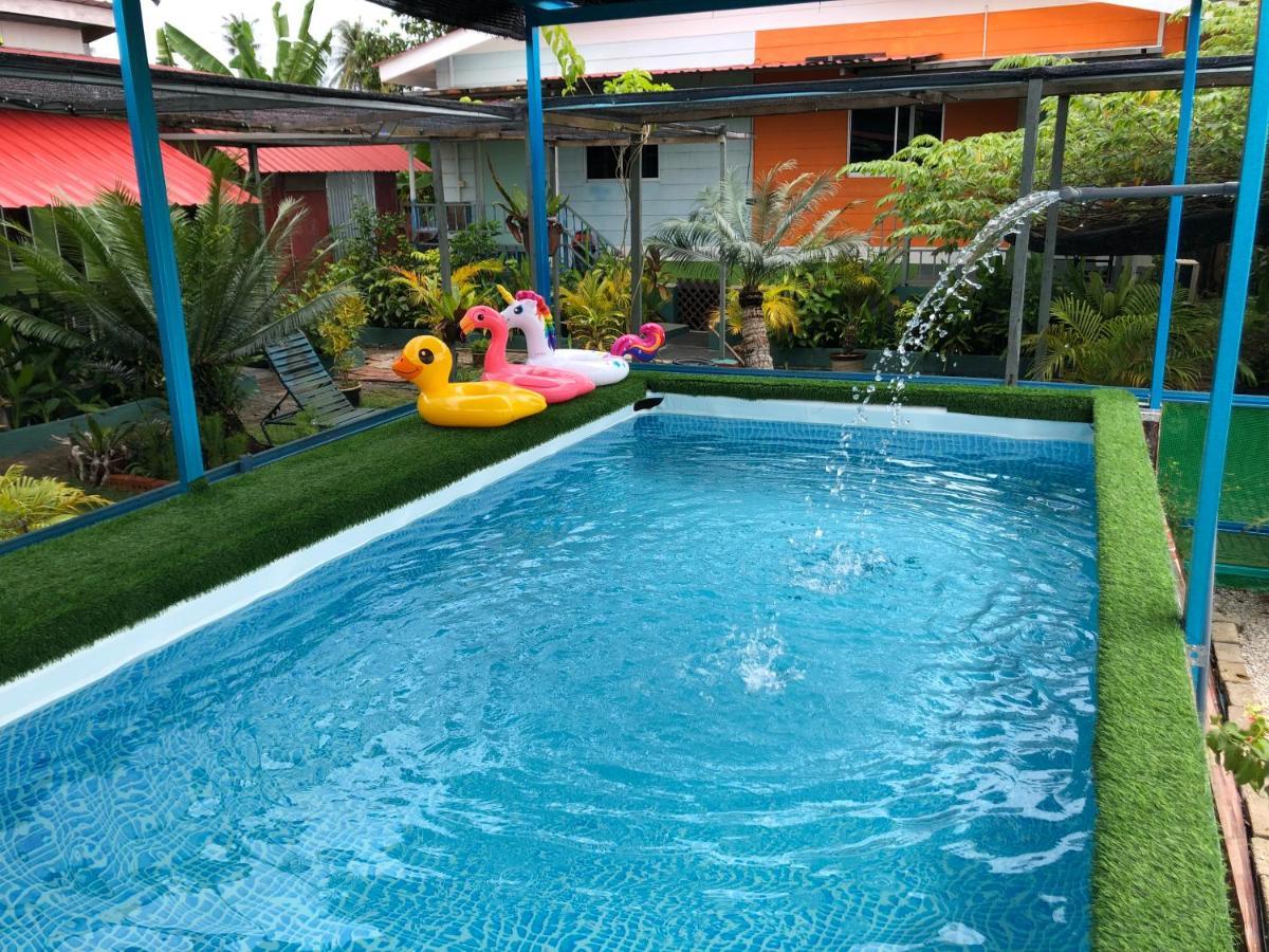 Wan'S Roomstay Langkawi Pantai Cenang (Langkawi) Exterior foto